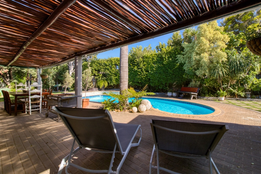 4 Bedroom Property for Sale in Strand South Western Cape